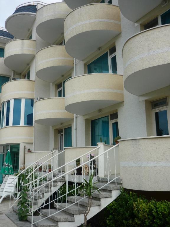 Hotel Veronika Kranevo Exterior photo